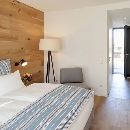 M120 3* Unterföhring