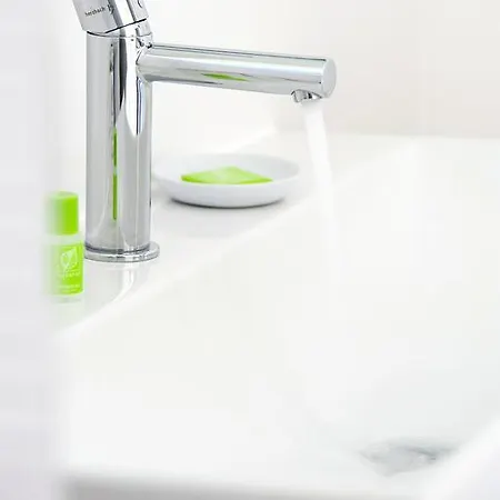 M120 Aparthotel 3*