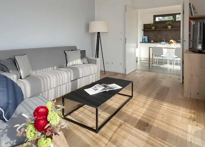 M120 3* Unterföhring